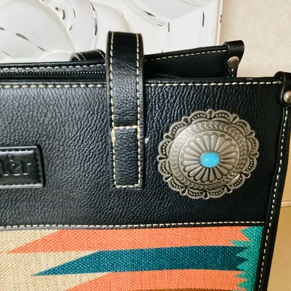 Wrangler Aztec Print Leather Tote Bag with Concealed Carry - Picture 7 of 12